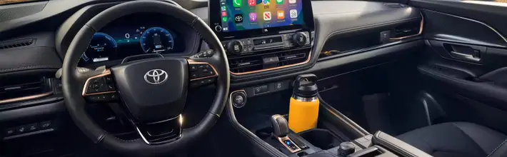 Toyota Grand Highlander (AS10): Interior